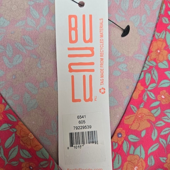 Bunulu Floral Ruffle Top & Eyelet Shorts Set - Sleeveless - Size 10/L - Picture 14 of 14